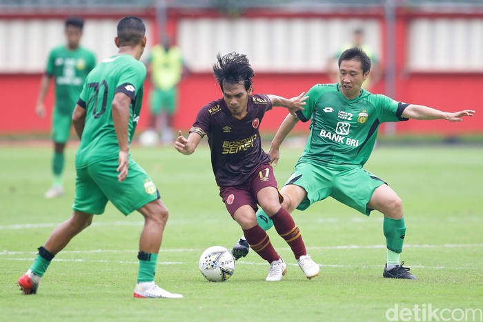 PSM Makassar berhasil mengalahkan Bhayangkara FC 1-0 dalan laga uji coba. Gol Juku Eja dicetak oleh Yakob Sayuri.