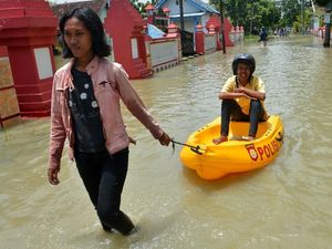 Banjir Rendam Ratusan Rumah di Mojokerto