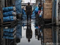 Dampak PHK yang Bayangi Buruh Generasi Sandwich Rentan Miskin