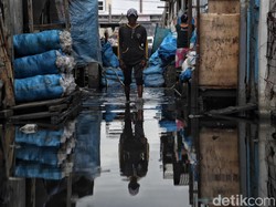 Dampak PHK yang Bayangi Buruh Generasi Sandwich Rentan Miskin