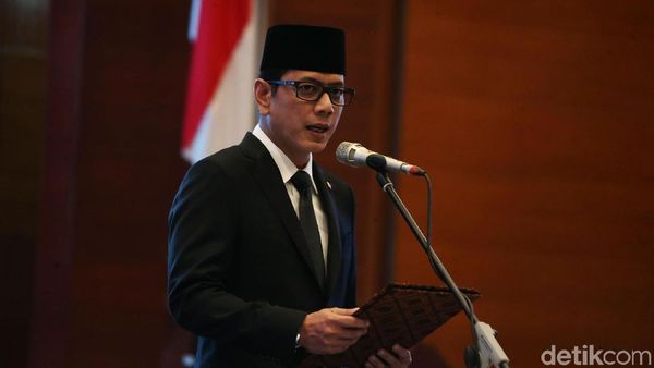 Wishnutama Lantik Pejabat Eselon I dan II Kemenparekraf