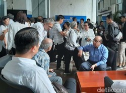 Nggak Puas, Nasabah Jiwasraya Geruduk Lagi OJK