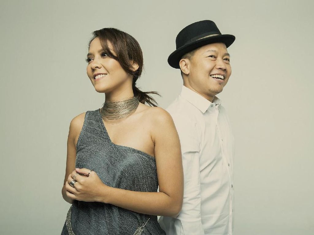 Lala Karmela dan Sandhy Sondoro Duet Lagi, Kekuatan Cinta Berbicara Lala Karmela dan Sandhy Sondoro Duet Lagi, Kekuatan Cinta Berbicara