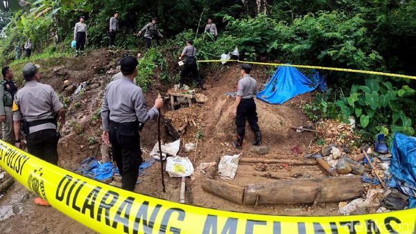 Aparat Gabungan Tutup Tambang Emas Ilegal di Sukabumi