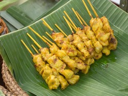 Resep Pembaca : Satai Ayam Bumbu Rempah Kuning