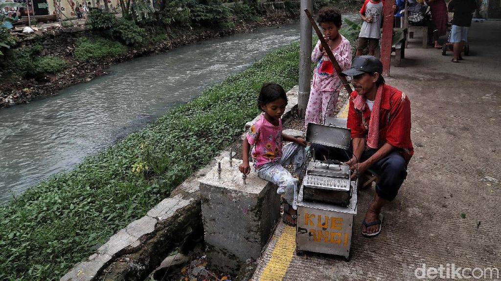 Melihat Sungai Ciliwung Lama yang Bakal Dinaturalisasi