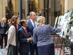 Pameran Arsip 70 Tahun Indonesia-Rusia Tampilkan Dokumen Sejarah