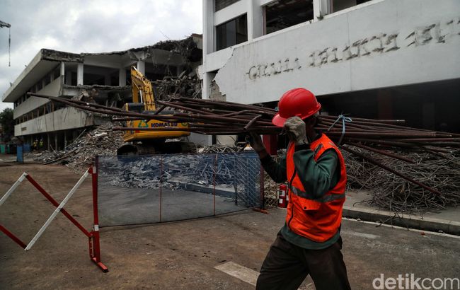 PDIP Tak Setuju Dana PEN DKI untuk Pembangunan Proyek JIS-TIM PDIP Tak Setuju Dana PEN DKI untuk Pembangunan Proyek JIS-TIM