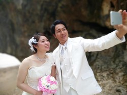 Karena Virus Corona, Pasangan Gelar Pesta Pernikahan Lewat Live Streaming