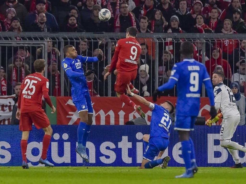 DFB Pokal: Bayern Kalahkan Hoffenheim 4-3, Lolos ke Perempatfinal DFB Pokal: Bayern Kalahkan Hoffenheim 4-3, Lolos ke Perempatfinal