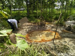 Ini Penyebab Bekas Sumur Minyak di Bojonegoro Keluarkan Gelembung