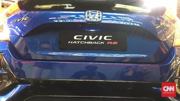 Varian RS Meluncur, Civic Hatchback E dan S 'Disuntik Mati'
