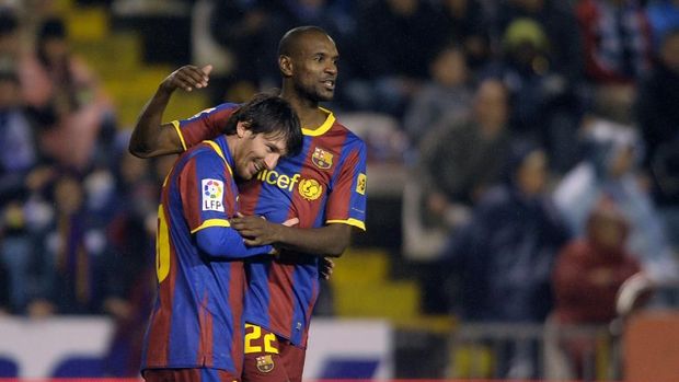 Lionel Messi dan Eric Abidal meraih 15 gelar bersama di Barcelona.