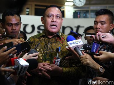 Sambangi DPR Jadi Hobi Baru Pimpinan KPK