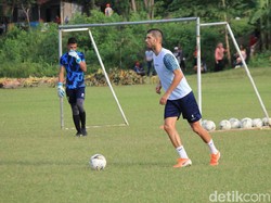 Persela Lamongan Poles Taktik Menuju Piala Gubernur Jatim
