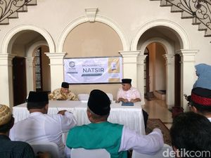 Dakwah dan Kiprah Mohammad Natsir, si Perdana Menteri dengan Mobil Jelek Dakwah dan Kiprah Mohammad Natsir, si Perdana Menteri dengan Mobil Jelek