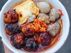 Mantul! Racikan Bakso Malang yang Komplet Isinya Mantul! Racikan Bakso Malang yang Komplet Isinya