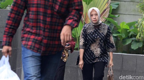 Panitera PN Jaktim Diperiksa Terkait TPPU Rohadi