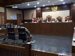 KPK: Rano Karno Sudah 2 Kali Absen dari Panggilan di Sidang Wawan