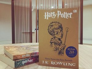 7 Rekomendasi Buku Karya Penulis Dunia Terpopuler 7 Rekomendasi Buku Karya Penulis Dunia Terpopuler