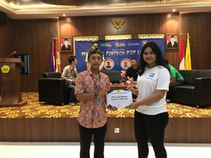 Cara Perusahaan Fintech Sosialisasikan Pinjaman Online