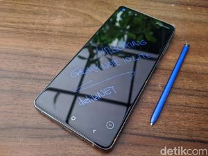 Lebih Intim dengan Galaxy Note 10 Lite Lebih Intim dengan Galaxy Note 10 Lite