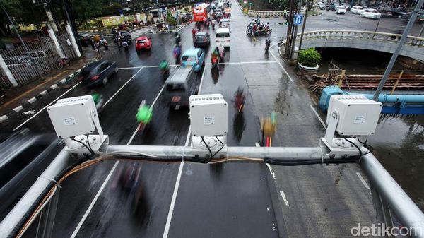 Ini yang Terjadi Jika Tak Bayar Denda Tilang Elektronik Ganjil Genap