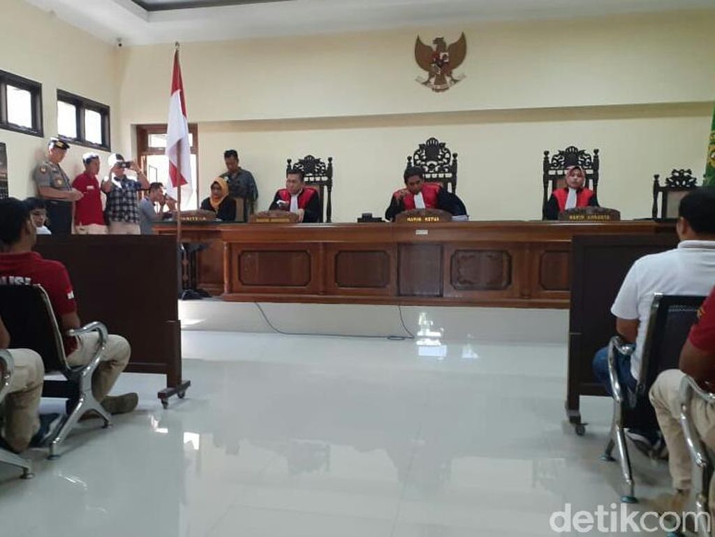 PN Purworejo Kabulkan Gugatan Ganti Rugi Warga Terdampak Bendung Bener PN Purworejo Kabulkan Gugatan Ganti Rugi Warga Terdampak Bendung Bener