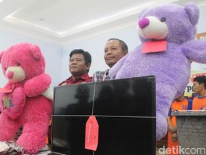 Kenal di Facebook, Siswi SMA Ini Diperkosa dan Foto Bugil Disebar