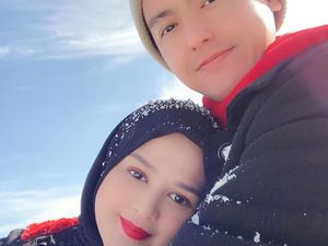 Romantis Ala Drakor, Roger Danuarta Sebut Cut Meyriska Makhluk Paling Indah Romantis Ala Drakor, Roger Danuarta Sebut Cut Meyriska Makhluk Paling Indah
