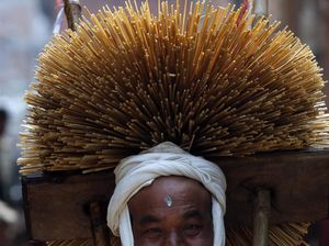 Tradisi Jerami Pembawa Berkah di Nepal