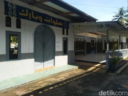 Suami yang Menikah Diantar Istri Pimpinan Ponpes Cijeungjing Ciamis