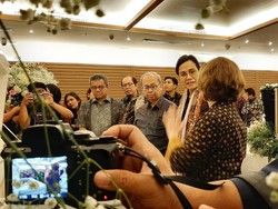 Sri Mulyani Melayat JB Sumarlin di Rumah Duka