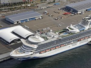 Bertambah, Sudah 64 Orang Positif Virus Corona di Kapal Pesiar Jepang