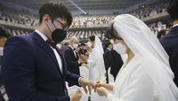 Ribuan Warga Korsel Ikut Nikah Massal di Tengah Wabah Corona