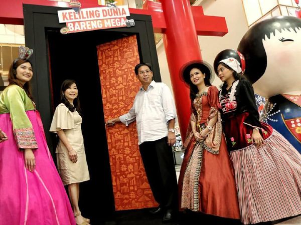 Bank Mega Ajak Nasabah Jalan-jalan Keliling Dunia