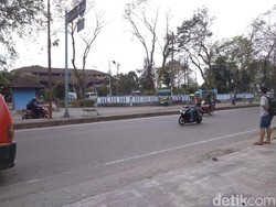 Sopir Angkot Tolak Rencana Bus Anti-Lampu Merah di Medan