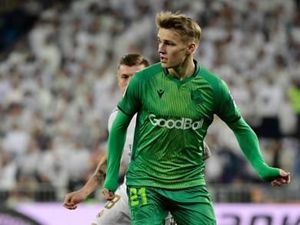 Odegaard Bikin Gol Debut di Santiago Bernabeu, tapi Bukan untuk Madrid