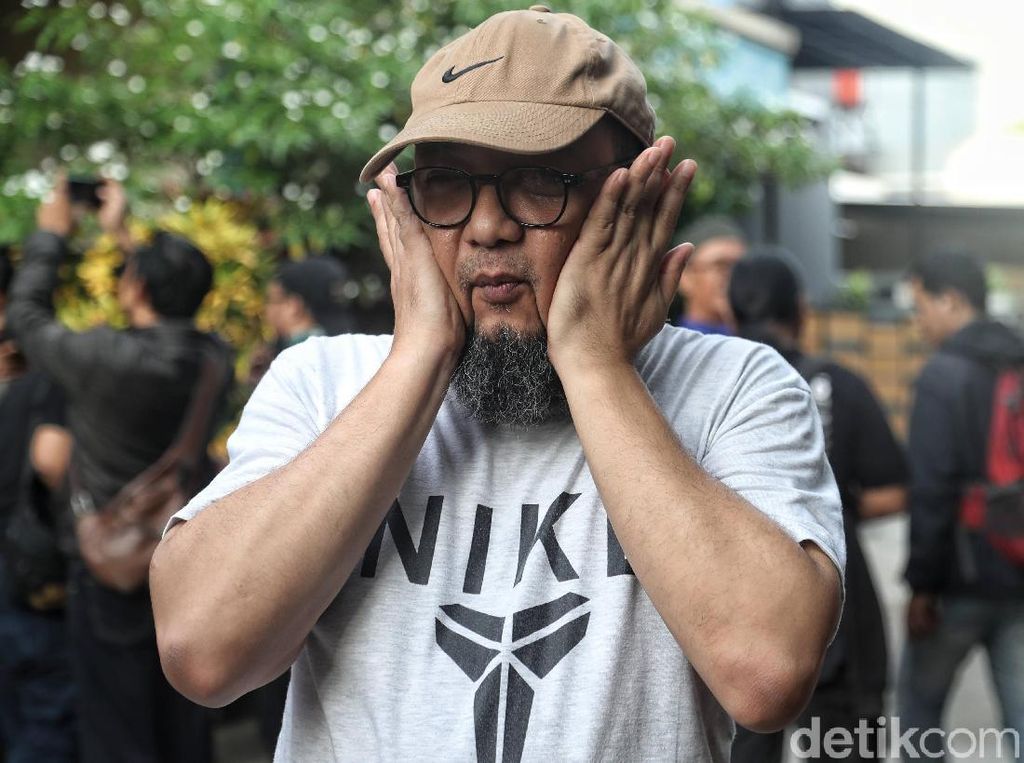 Novel Baswedan: Jangan Ada Pihak yang Dikorbankan Novel Baswedan: Jangan Ada Pihak yang Dikorbankan