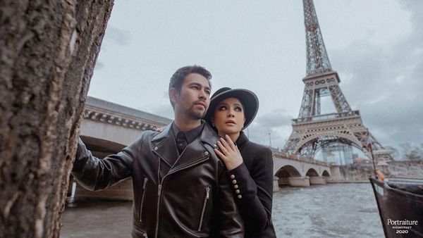 Gaya Parisian Chic Nagita Slavina & Raffi Ahmad Saat Pemotretan di Paris