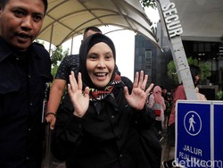 KPK Cecar Anggota DPR Riezky Aprilia soal Proses Caleg hingga PAW