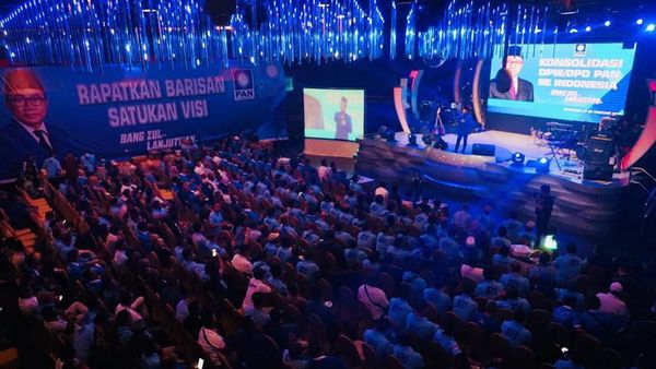 Momen Zulhas Sampaikan Pidato Politik di Konsolidasi DPD-DPW PAN
