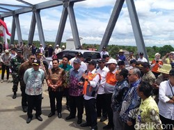 Ada Overpass, Truk Batu Bara Tak Lagi Ganggu Warga di Kalsel