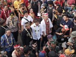 Menparekraf Wishnutama Hadir di Festival Cap Go Meh Bogor