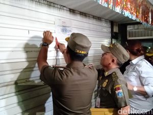 Ditutup Anies, Diskotek Golden Crown Disegel Satpol PP