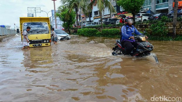 Banjir di Kelapa Gading