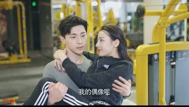Adegan romantis antara Ling Ling Qi dan Bo Hai