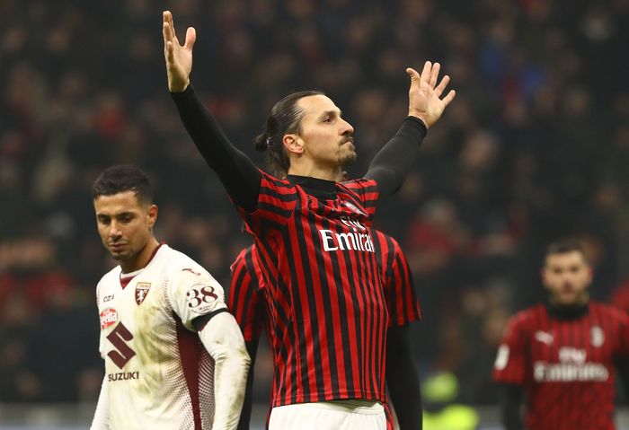 info main bola Zlatan Ibrahimovic Mau Main Bola Sampai Usia 50 Tahun