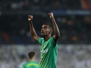 Jika Tak Dapat Lautaro Martinez, Barcelona Incar Pemain Ini?