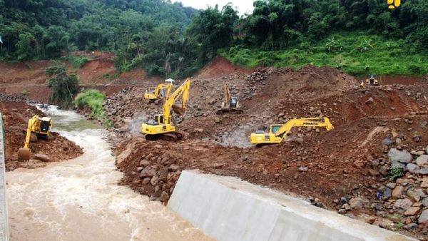 Dikebut, Ini Dia Penangkal Banjir Kepung Jakarta
